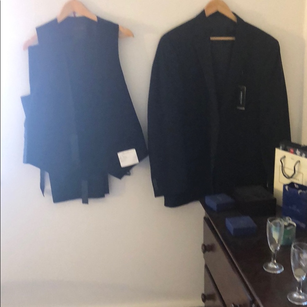 Kenneth Cole black whole strips